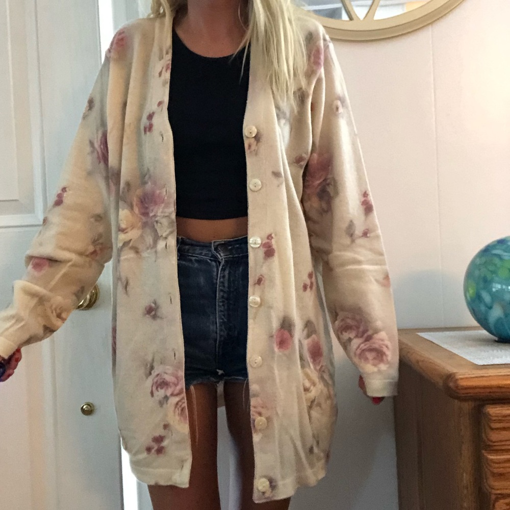 Soft floral vintage cardigan